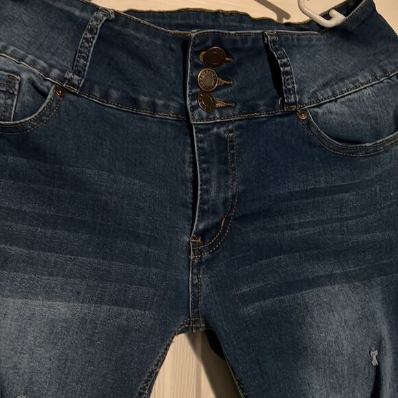 Bamboo jeans 👖 distressed blue color. Size 11 - Picture 4 of 12